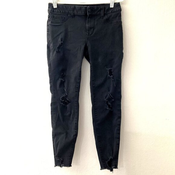 Maurices Denim - MAURICES DISTRESSED JEANS